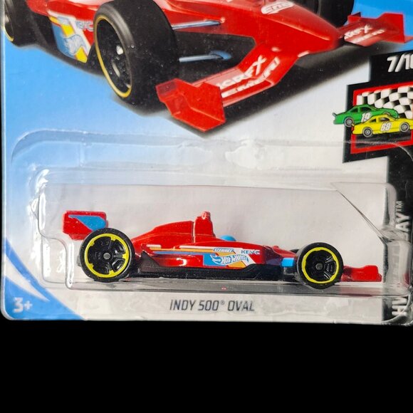 🆕️ HOT WHEELS 2017 Race Day Series Indy 500 Oval - Picture 2 of 6
